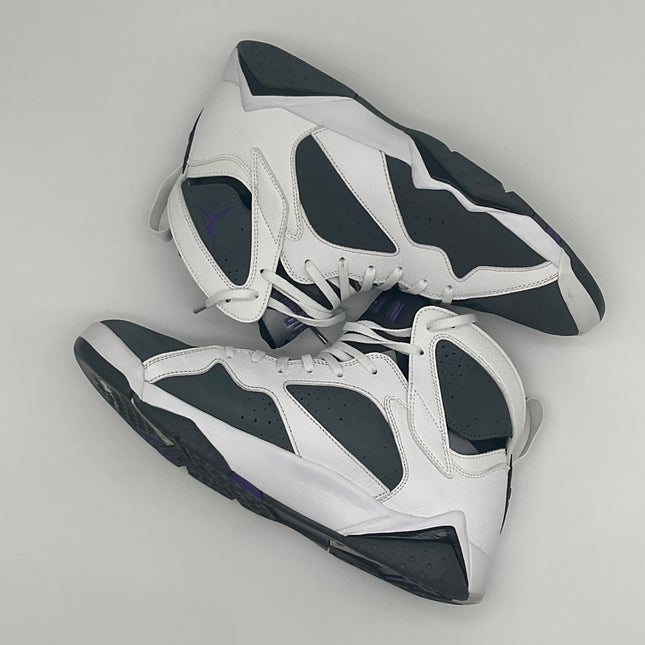AJ7 Flint CU9307-100
