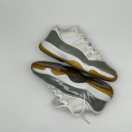 Air Jordan 11 Retro Low Metallic Silver size 10W — view 2