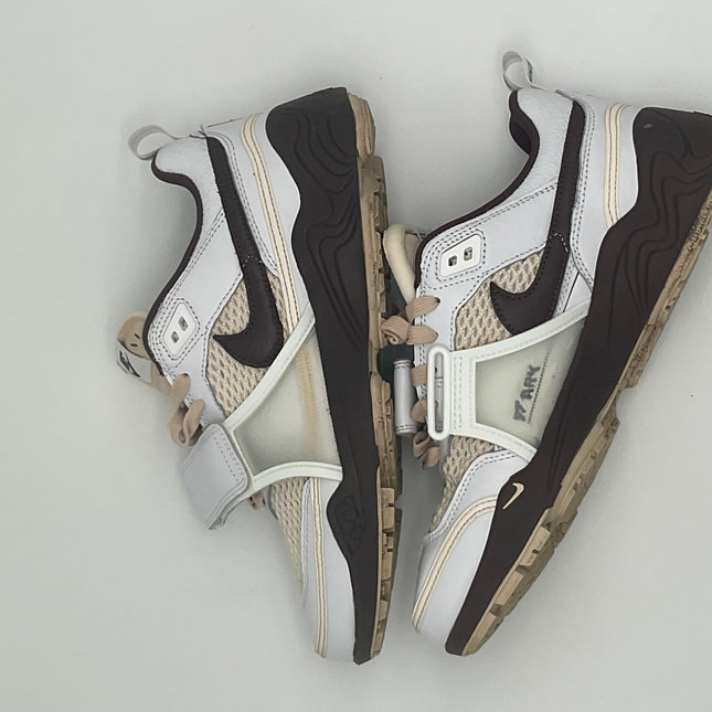 Travis Scott Field Jaxx HQ3073-100