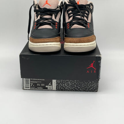 Air Jordan 3 Retro Desert Elephant (GS) - Fossil Stone - Pre-owned - Size 7M