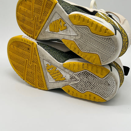 Nike Air Tech Challenge Huarache White Tour Yellow size 11.5 — view 6