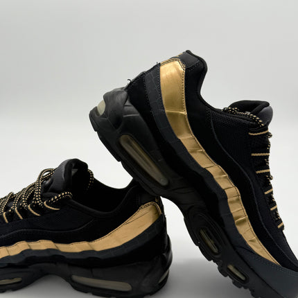 Nike Air Max 95 - OG Black Metallic Gold - Pre-owned - Size 12M, OG Box