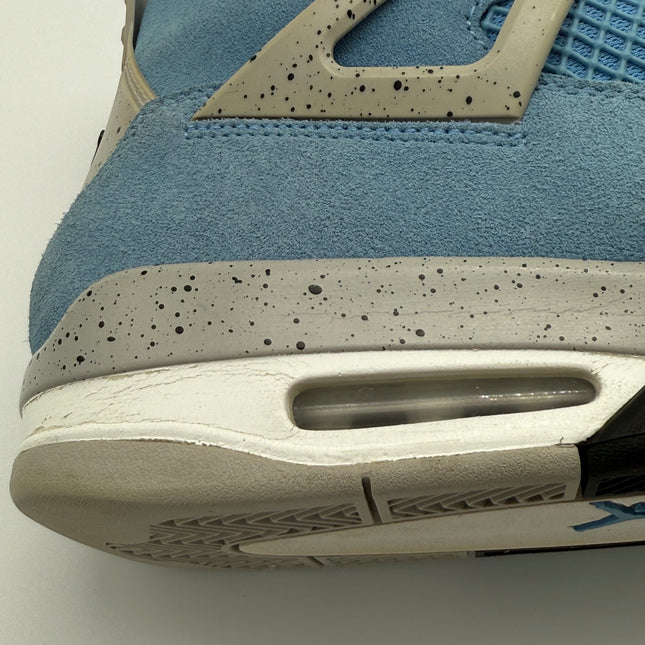 Jordan Brand Air Jordan 4 ‘University Blue’ sneakers - Buy online at 12UP Kicks
