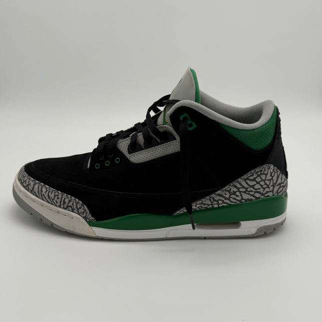 Jordan Brand Air Jordan 3 Retro 'Pine Green' sneakers - Buy online at 12UP Kicks