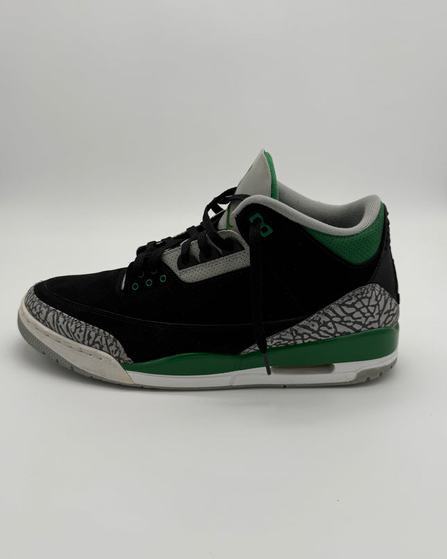Jordan Brand Air Jordan 3 Retro 'Pine Green' sneakers - Buy online at 12UP Kicks