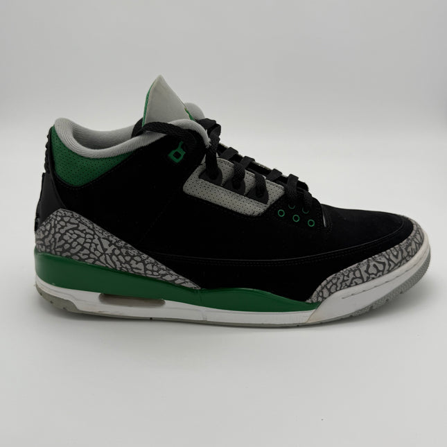 Jordan Brand Air Jordan 3 Retro 'Pine Green' sneakers - Buy online at 12UP Kicks