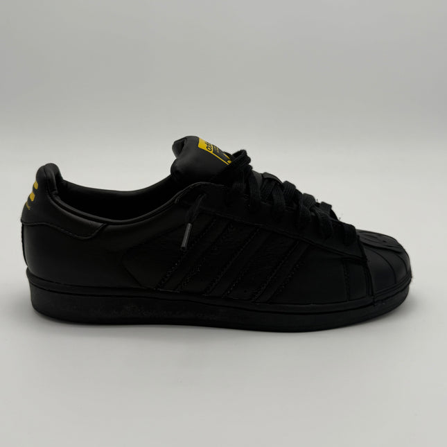 Adidas Adidas Superstar 'Pharrell x Mr. Happy' sneakers - Buy online at 12UP Kicks