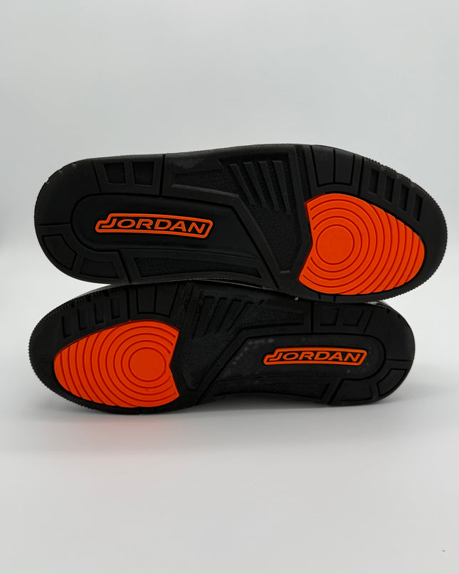 Jordan Brand Air Jordan 3 Retro “Fear Pack" sneakers - Buy online at 12UP Kicks
