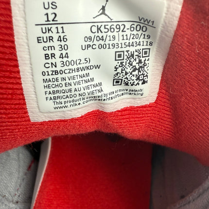 Jordan Brand Air Jordan 3 Retro SE Unite sneakers - Buy online at 12UP Kicks