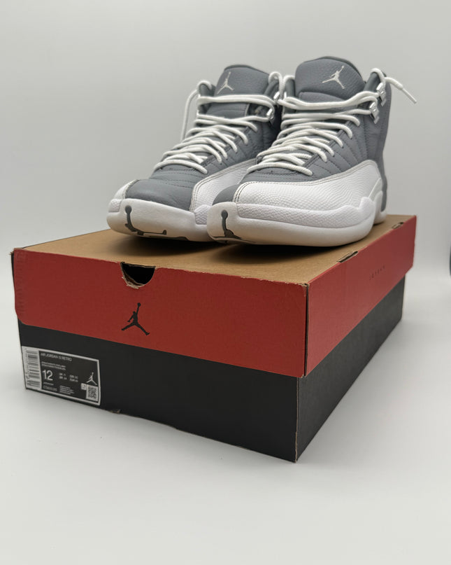 Air Jordan 12 Retro "Stealth"
