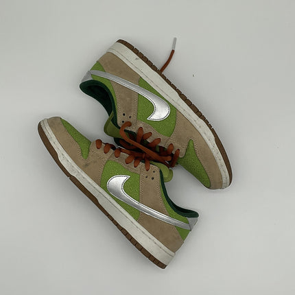 Nike SB Dunk Low Escargot size 9 - lateral