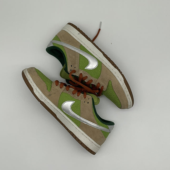 Nike SB Dunk Low Escargot size 9 - lateral