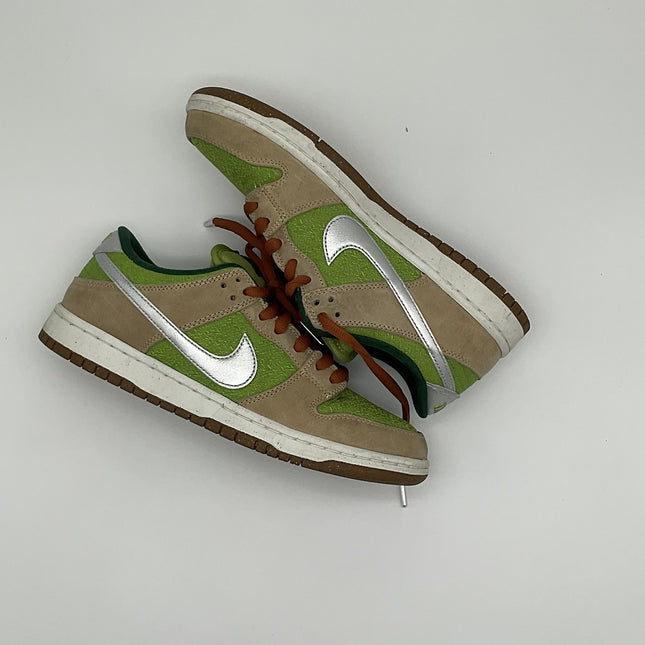 Nike SB Dunk Low Escargot size 9 - lateral