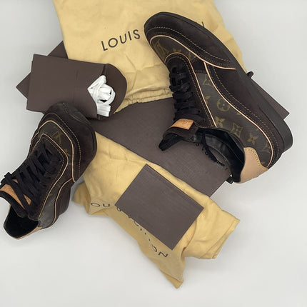 LV Monogram sneaker with dust bag and box