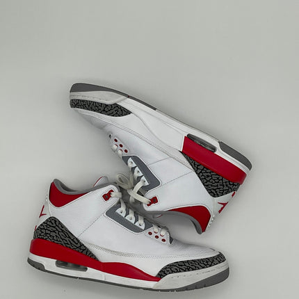 Air Jordan 3 Retro Fire Red size 12 — view 3